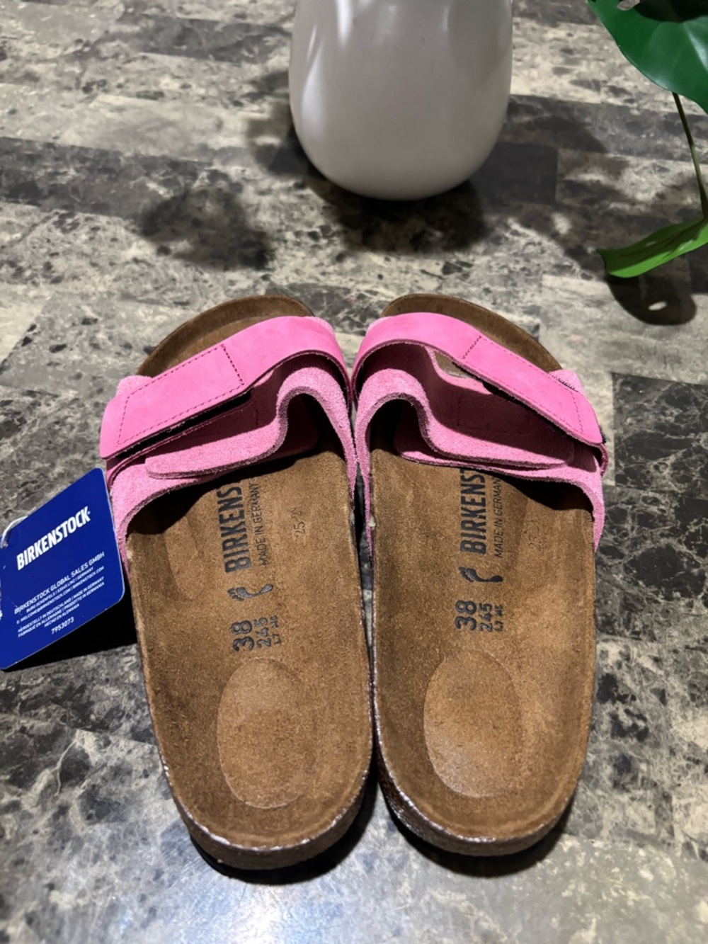 Birkenstock Oita  Pink Suede Single-Strap Slide Sandals - Picture 5 of 9